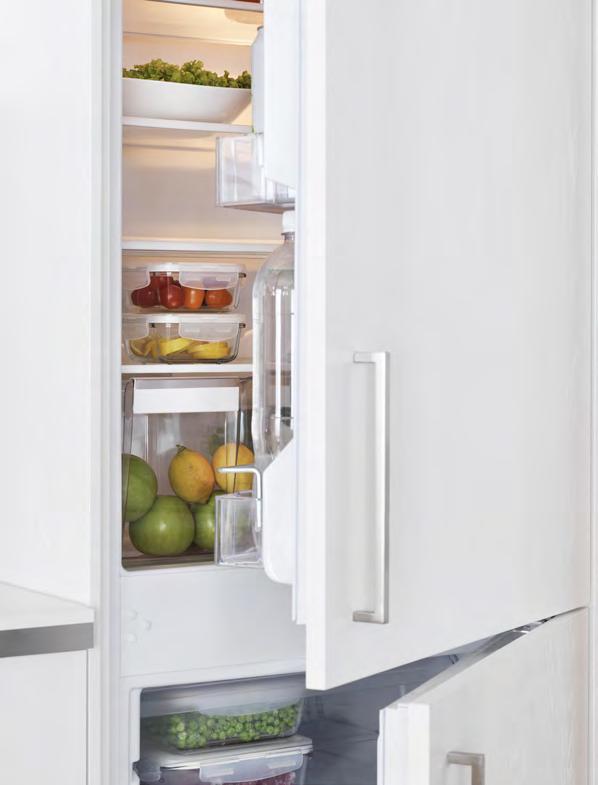 CHLADNIČKY A MRA NIČKY Chladničky a mrazničky IKEA jsou vybavené praktickými funkcemi a doplňky, které vám pomohou udržet jídlo déle čerstvé.