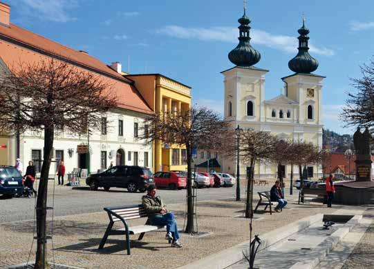 ntiniho (110 km, cca 5 hodin + nutné počítat s dobitím ve Žďáru n. S.