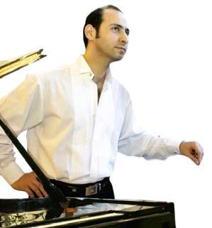 číslo 47 21. novembra 2008 Richard Rikkon (34) rozdával od mala každému radosť Rodičia sa kvôli nemu zadĺžili!