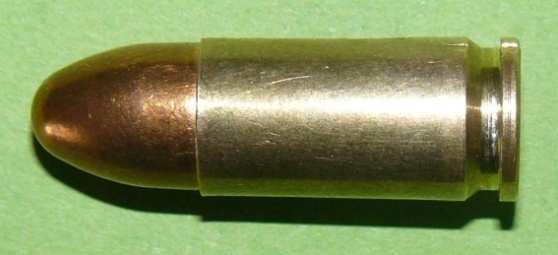 Náboj 9 mm Luger NONTOX (9x19) se střelou TFMJ o hmotnosti 8 gramu (Obr. 26). Obr. 26: Náboj 9 mm Luger NONTOX Obr.