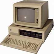 programoval sa pomocou prepínačov 1981 - prvý osobný počítač