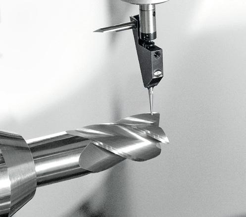 výrobě automaticky měří pět nejdůležitějších kvalitativních parametrů u válcovitých nástrojů a