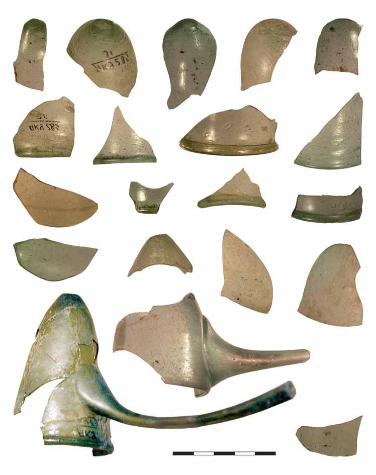 3 5 6 7 8 9 0 3 5 6 7 8 0 9 Fig. 3a. Alembics, type. Bilyar (after S. I. Valiulina 005, Fig. 5: 0). Photo by T.
