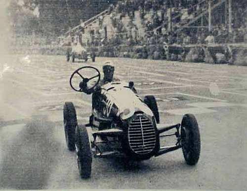 Torino 1946, Coppa Andrea Brezzi Nuvolari che arrivata al traguardo (qui 13 ) anche senza volante Saranno in mostra numerosi cimeli della vita privata e sportiva di Nuvolari, e, tra le altre cose,