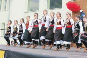 Kultura Otroška folklorna skupina kulturnega društva Brdo ka folklorna skupina Spominčice iz Rogaške Slatine deluje šest let pod mentorstvom Mojce Kmetec in Mojce Pažon.