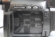 Sony DCR-HC22E rozlišení videa [lpi] 10,0 % 5,0 % 600 9 450 4 600 9 400 3 ostrost 10,0 % 5,0 % výborná 10 dobrá 5 výborná 10 výborná 10 šum 10,0 % 5,0 % patrný při velkém zisku 6 téměř neznatelný 10