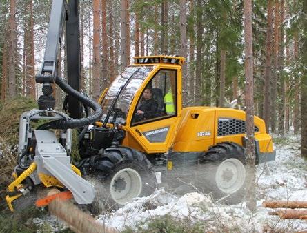 Menší poškození půdy Hloubka stopy Harvestor HR46x 6-ti kolový harvestor