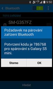 Telefon začne automaticky vyhledávat okolní