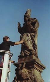 předvedení.