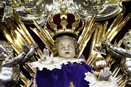 PREĜO AL JESU-INFANO DE PRAGO La preĝo de la Papo Benedikto la 16-a al Jesu-Infano de Prago, kiun li preĝis okaze de sia vizito en preĝejo de la Virgulino Maria Venka en Praha la 26-an de septembro
