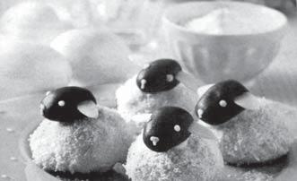 26 Citrónová bábovka VYBRALI SME PRE ŠIBAČOV Z OBĽÚBENÝCH ČASOPISOV Mrazená čučoriedková torta Potrebujeme: 300 g mrazených čučoriedok, 225 g horkej čokolády na varenie, 75 gramov kukuričných