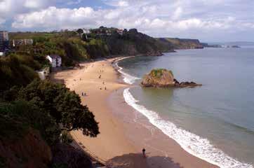 Jižní Wales - Cardiff, Gower, Rhossilli, Pembroke, Parkmill, Bath, Londýn Čekají na nás romantické pláže, starobylé hrady a túry v kapradinových horách. 1.