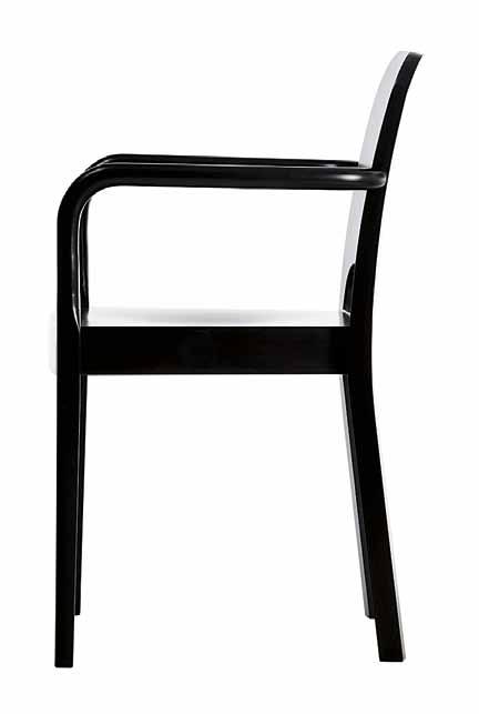 And just for those people, there are the products, such as the chairs and armchairs 911, available. Clean, quality and attractive in the long term.