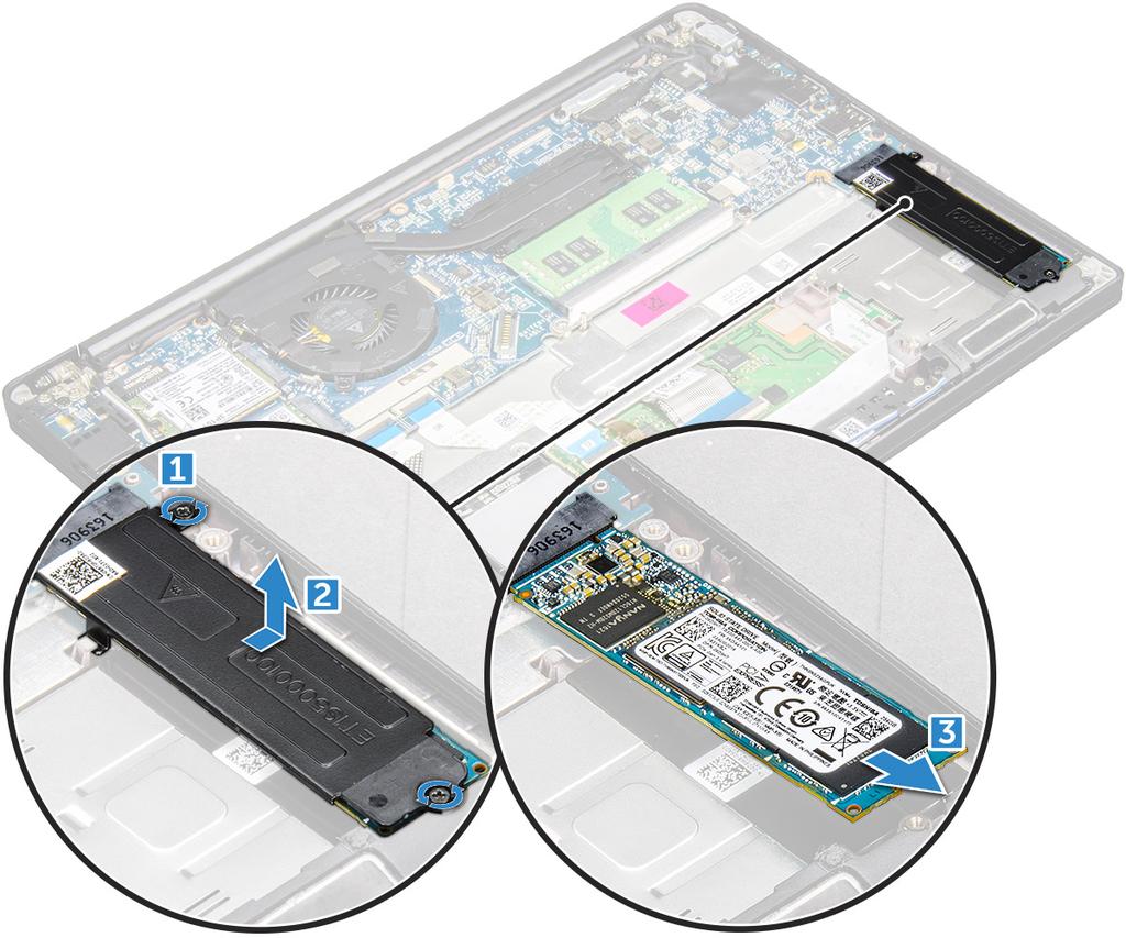 Montáž disku SSD PCIe 1 Vložte kartu PCIe disku SSD do jejího konektoru. 2 Přes kartu PCIe disku SSD namontujte držák disku SSD.
