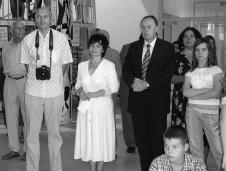 dokonèenie z 1. str. s názvom Nitriansky pernikár, priviezol aj folklórny súbor Furmani, pôsobiaci pri CVÈ Domino v Nitre pod vedením Mariána Hlavatého.