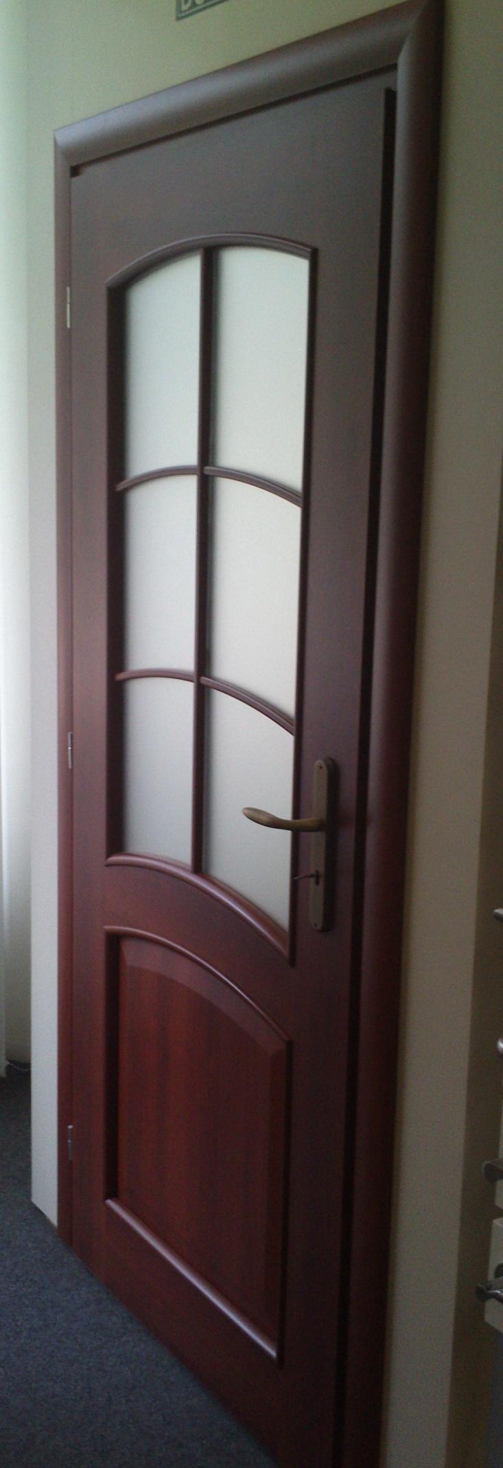 29 Interiérové dveře interiérové dveře PORTA DOORS vzor: Ořech 5 fólie
