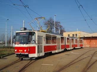 303 Renovace nejstaršího pražského trolejbusu zdárně pokračuje v kooperaci autobusových i tramvajových dílen v Hostivaři.