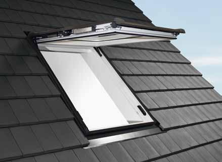 Střešní okna Designo RotoComfort i8 Designo RotoComfort i8 nízkoenergetická výklopná/kyvná střešní okna na elektrický pohon WDC i8.