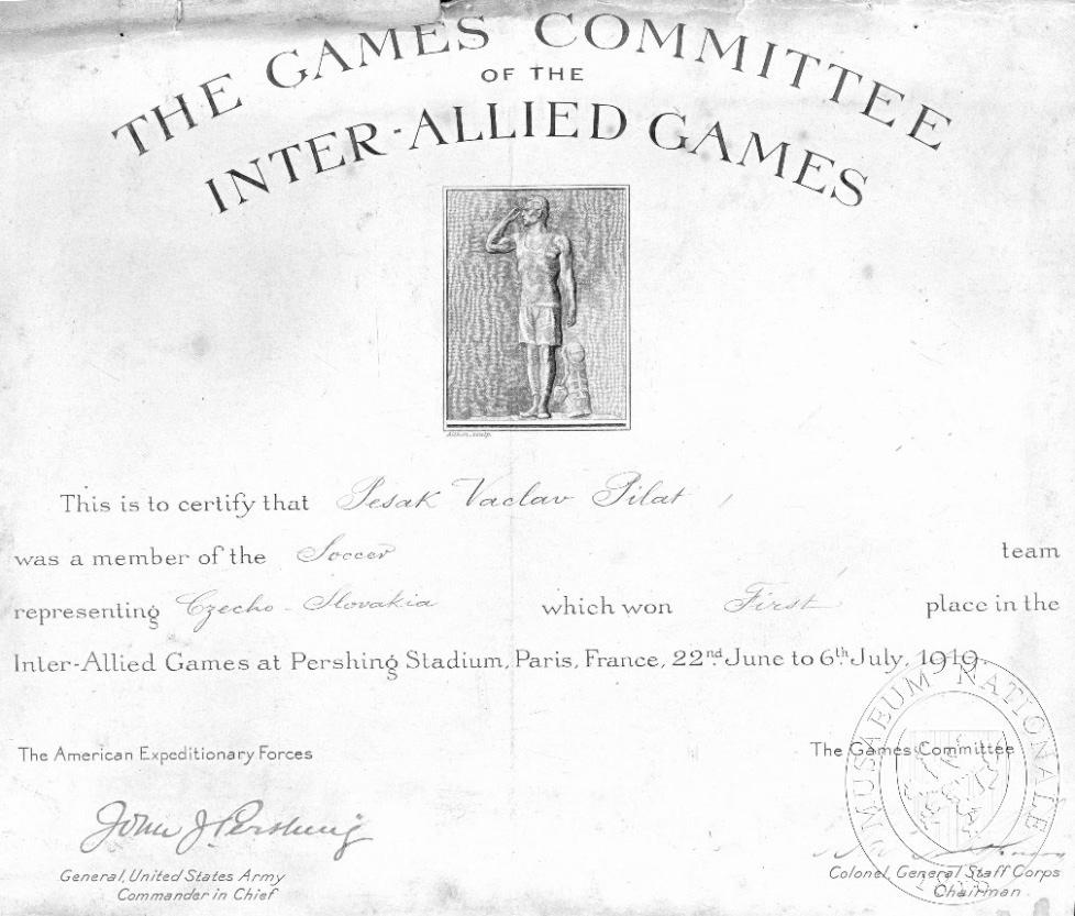 Českoslovenští sportovci a jejich účast na Pershingově olympiádě Czechoslovak sportsmen and their participation in Inter-Allied Games Teprve 14.