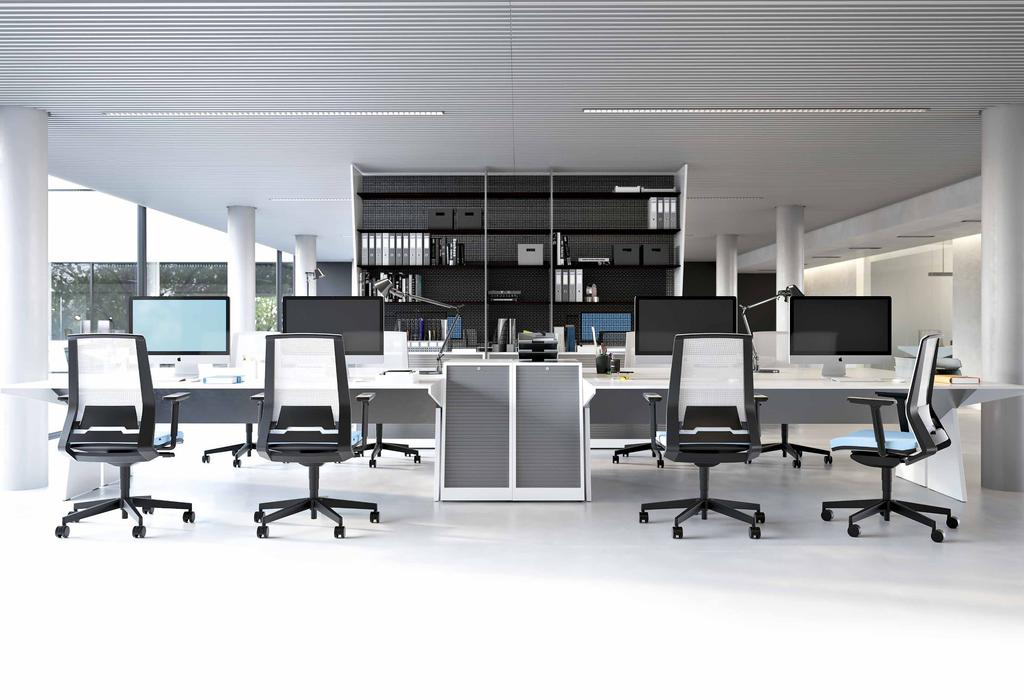 The Look chair can be equipped with a wide range of optional features, including various types of armrests, five-star bases, casters etc. Look comes in white and black.
