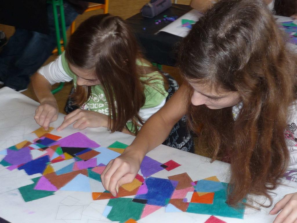 Maľovali sme kruhy, trojuholníky a štvorce.