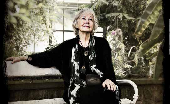 Květa Fialová (1. září 1929 26. září 2017) Andělé nejsou ženy, Divadlo ABC 1960, F.: J. Svoboda šarm, jemný Tři Alberti a slečna Matylda, s N. Konvalinkovou, Divadlo ABC 1976, F.: M.