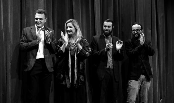 Foto Aleny Hrbkové z premiéry filmu Sama. Tvůrci zleva Michal Rykovský, Anna Miklošová, Michal Novák a Otakar Faifr. Z filmu Sama Co vás při natáčení překvapilo nebo pobavilo?