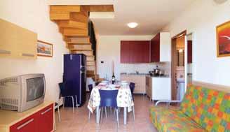 3 400 m RESIDENCE CARPINI upřesnění: nově dokončená residence skládající se z 29 apartmánů různých typologií rozdělených do 2 budov, bazénový areál a prostor s parkovou úpravou poloha / pláž: Caorle