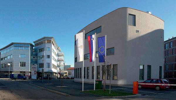 , ko so dvoriščne trakte obzidali z arkadami, na novo členili fasade ter dodatno oblikovali oba vhodna portala.