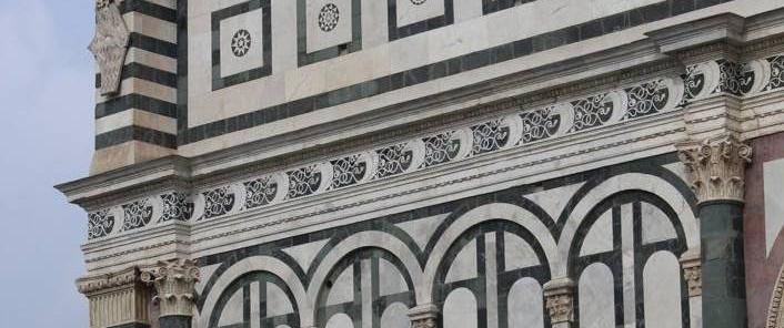 13. Detail fasády Santa Maria Novella,