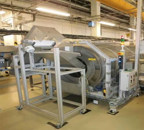 UTB ve Zlíně, Fakulta managementu a ekonomiky 48 7.2.1 Zařízení kontinuálního balení V této podkapitole jsou popsány nejdůležitější zařízení, které náleží do sekce kontinuálního balení želé.