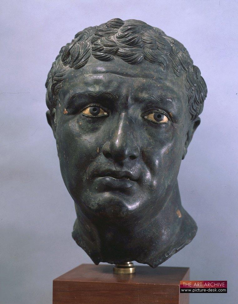 Head of man bronze, 2nd century BC