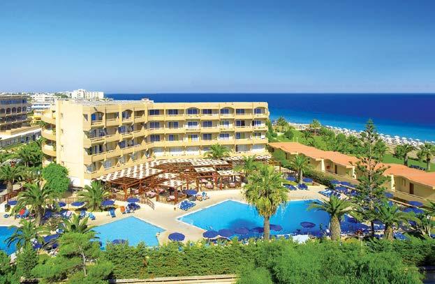 Hotel leží priamo na pobreží Egejského mora v tesnej blízkosti nákupných možností a 1 km od samotného centra dedinky Ialysos.