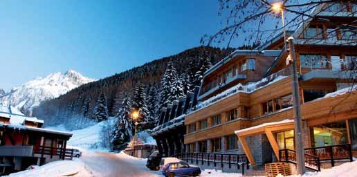 Skirama Dolomiti 12 ano RESIDENCE JOLLY RESORT C 82 50 m poloha: Ponte di Legno, centrum - 400 m, skiareál Tonale / Ponte di Legno - 50 m vybavenost a služby: recepce / lobby, bar s TV sat.