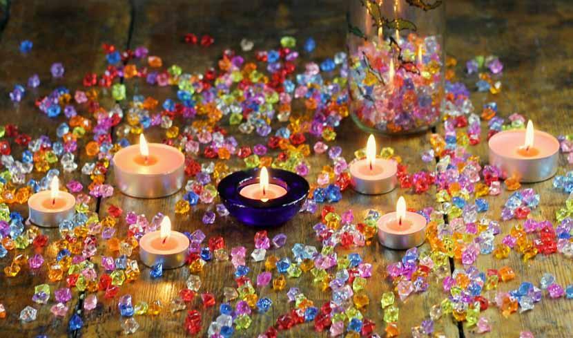 Tealights / Świece zapachowe / Sviečky čajové / svíčky čajové Svíčky čajové Tealights / Świece zapachowe / Sviečky čajové Klasické lé klasické biele / klasyczny biały / classic white Klasické lé