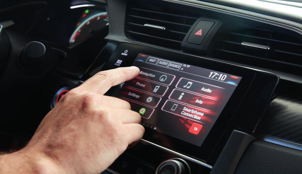 HONDA CONNECT Model Civic je vybaven multimediálním LCD displejem Honda CONNECT* nové generace se 7" obrazovkou, digitálním rádiem DAB, technologií Apple CarPlay a Android Auto **.