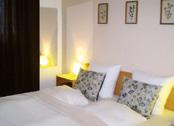 Obertauern & Grosseck - Speiereck Kaprun-Zell am See Apartmány Katris Mauterndorf Aparmánový dom Katris má výhodnú polohu na okraji dediny s pešou dostupnosťou do historického centra.