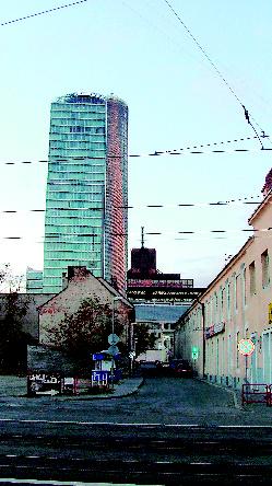 listy 11-12 36 Peter Mayer Smutné mesto na Dunaji V mladosti ma veľmi prekvapovalo, keď som počul o mojom rodnom meste Bratislave hovoriť ako o krásavici na Dunaji.