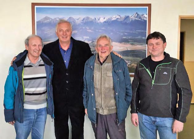 Prosíme vás aj o zaslanie kontaktov poštová adresa, telefón, email na osoby, ktoré môžu mať fotografie z nášho územia, aby sme ich mohli využiť na