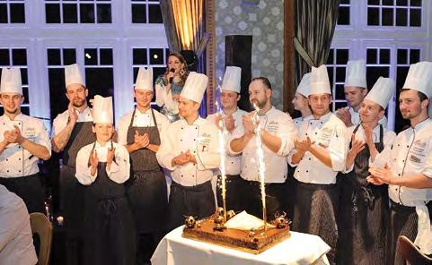 HISTÓRIA ŠTRBSKÉHO PLESA AJ GRAND HOTEL KEMPINSKI HIGH TATRAS OSLAVOVAL 2. DIEL 27 V apríli 2017 si najstaršia luxusná hotelová sieť v Európe Kempinski slávnostne pripomenula 120.