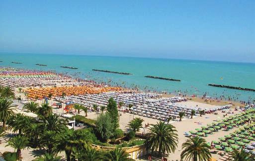 rezidence Seaside 215 POLOHA: centrum Porto d Ascoli cca 1 km San Benedetto del Tronto POPIS A PLÁŽ: široká písečná pláž cca 150 m pozvolný vstup do moře palmová promenáda lehátka a slunečníky za