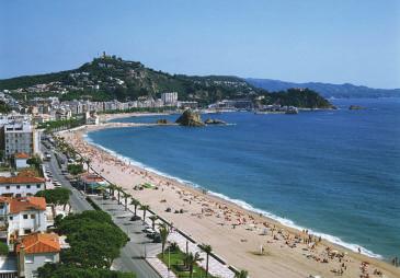 Katalánsko a Barcelona KATALÁNSKO A BARCELONA NOVINKA! Gerona Termín zájezdu: 1) Pá 18.05. - Ne 27.05.2012 2) Pá 31.08. - Ne 09.09.2012 3) Pá 21.09. - Ne 30.09.2012 1.