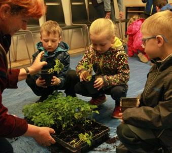 Vzdělávací úsek Educational Department Centrum sociálních služeb pro osoby se zrakovým postižením v Brně-Chrlicích, Chrlické náměstí 2, 643 00 Brno V roce 2016 proběhla jedna návštěva šesti klientů z
