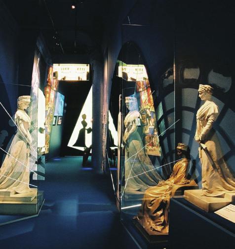 A Sisi Múzeum Muzeum císařovny Sisi Mítosz és valóság A Sisi Múzeum hat helyiségében egy különleges császárné életét térképezhetjük föl.