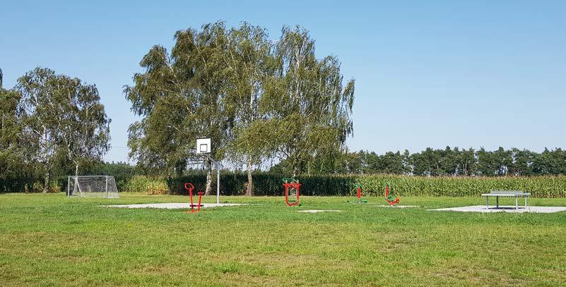 září 2017 ZPRAVODAJ OBCÍ Srch Hrádek Pohránov Jak pokročily letošní INVESTICE? Stalo se již tradicí, že v letním čísle Zpravodaje podáváme aktuální informace o probíhajícím investičním plánu.