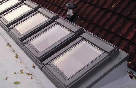 4 Montáž ve zvláštních případech Atrium v ploché střeše Montáž ve zvláštních případech Atrium v ploché střeše 4 ATRIUM Střešní okna VELUX lze osadit do ploché střechy (tj.