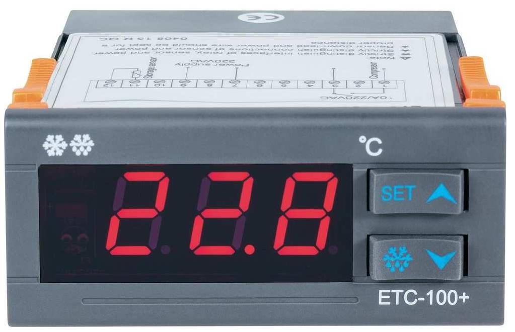 Obsah Regulátor teploty (termostat) ETC-100+ 1. Úvod Vážení zákazníci, Obj. č.: 19 69 79 děkujeme Vám za Vaši důvěru a za nákup termostatu ETC-100+. Tento návod k obsluze je součástí výrobku.