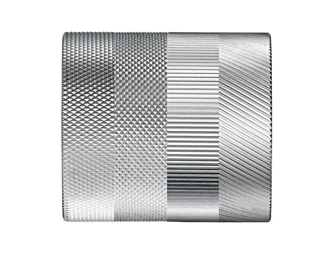 Optimization of knurling The knurling quality and the tool life can be improved substantially by optimising the knurling by changing the rough-turn diameter and / or the pitch.