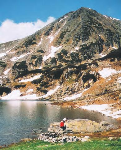 Fagaras, Lake Balea, start i cíl naší túry 1.den: Sraz k odjezdu v sobotu ráno v 5:30 h. v Praze 4 Roztyly, trasa C, před budovou T-mobilu poblíž st. metra Roztyly.