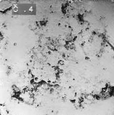 412 bubliny způsobené vodíkem Maximální rozpustnost vodíku v tavenině čistého železa při teplotě 1531 0 C a atmosférickém tlaku 0,1 Mpa je 0,0025 hm.%.